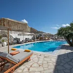 Hotel Paradise View 3*