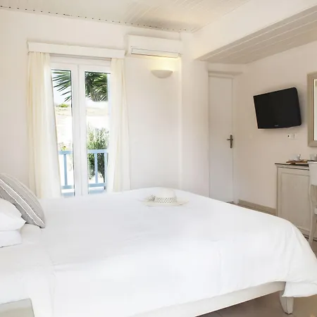 Hotel Paradise View 3*