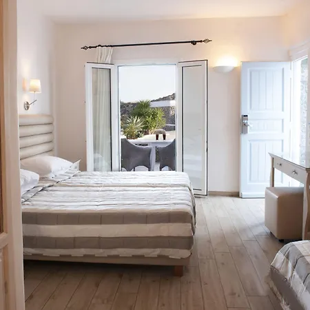 Hotel Paradise View 3*